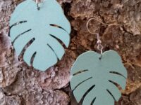 Peikonlehti korvakoru