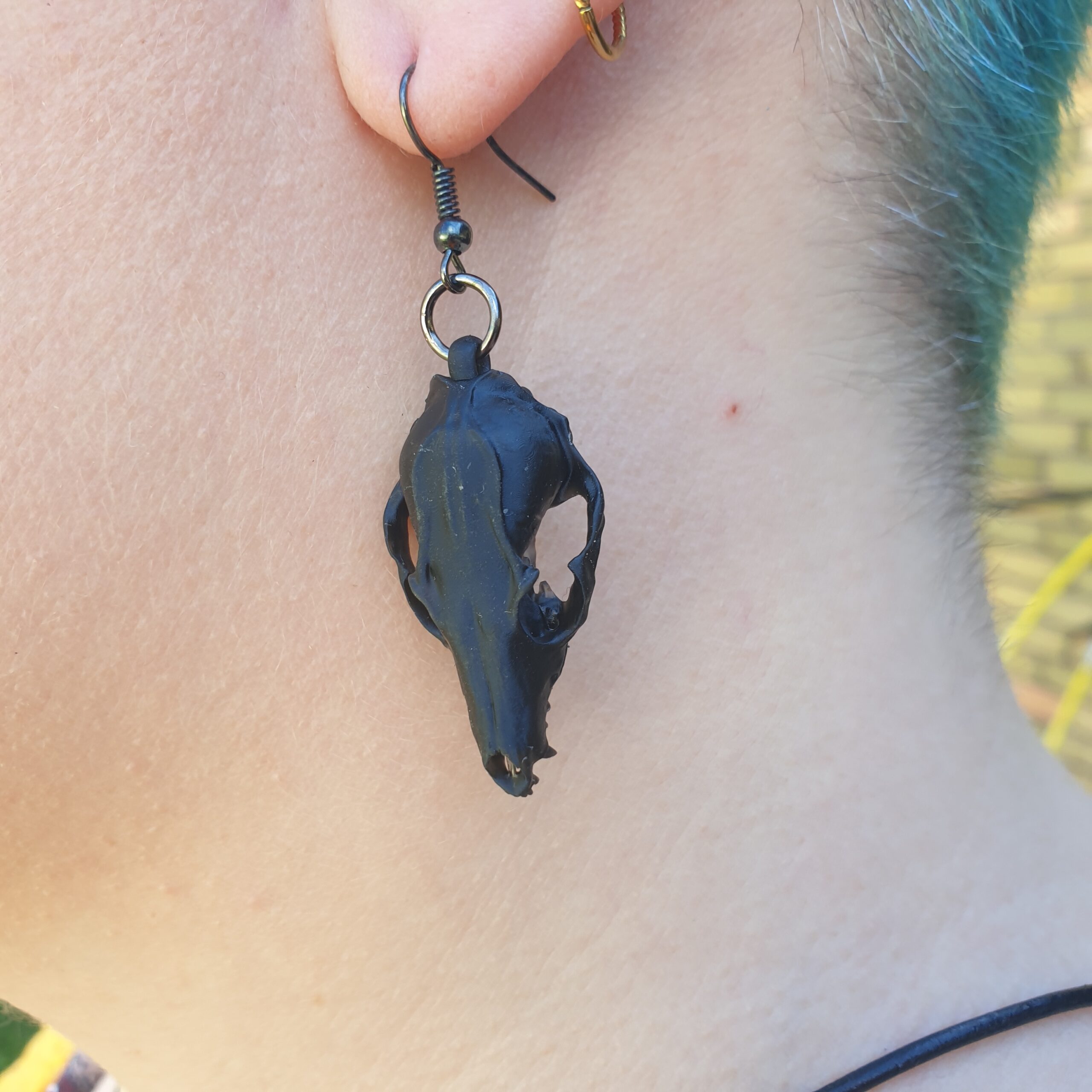 Wolf Skull Necklace and Earring-set Black - Image 3