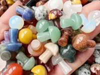 20pcs (Random)Crystal Stone 2CM Mini Mushroom DIY Micro Landscape Forest Garden Flower Pot Decoration Small Mushroom Decoration