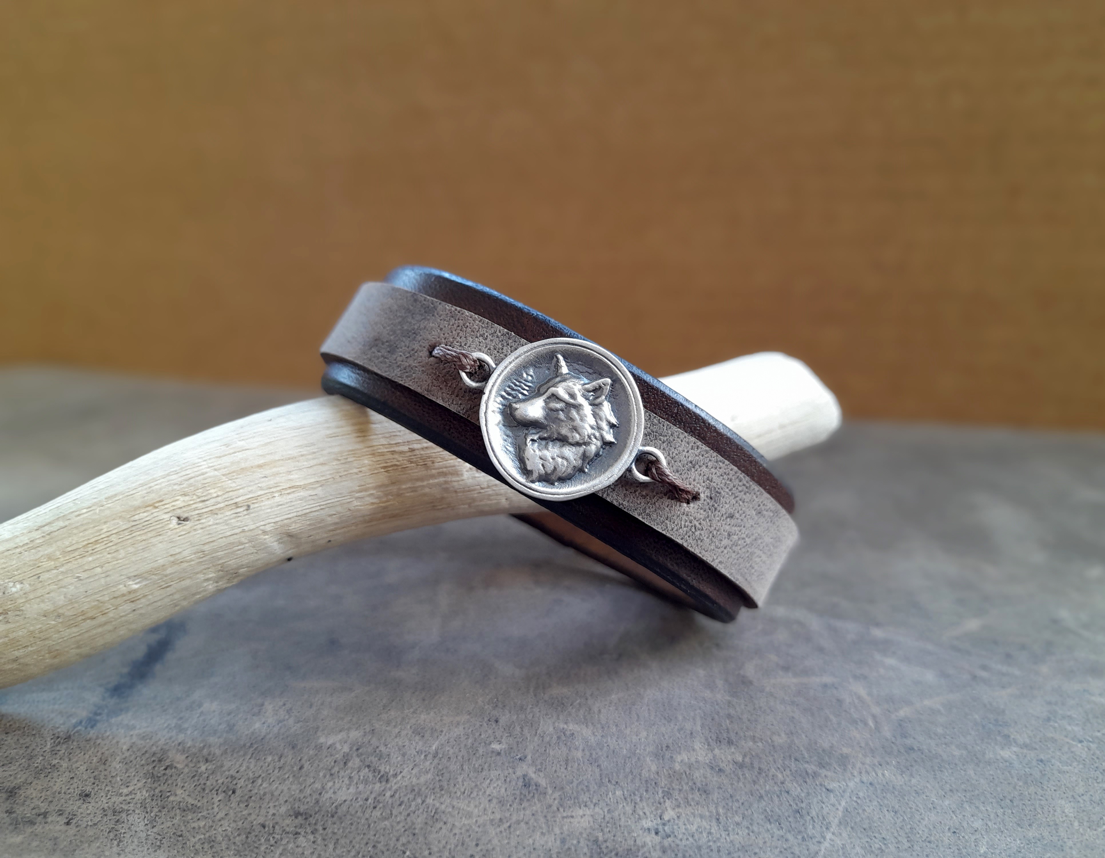 Silver 925 Arctic Wolf Leather Bracelet