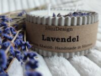 HiiuDesign rapsivahast betoontopsis käsitööküünal- LAVENDEL